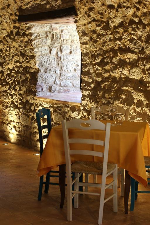 Agriturismo Casale La Palombara Cerreto di Spoleto Eksteriør billede