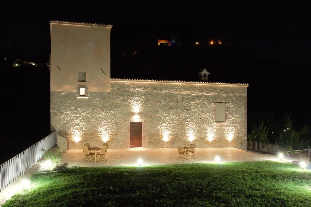 Agriturismo Casale La Palombara Cerreto di Spoleto Eksteriør billede