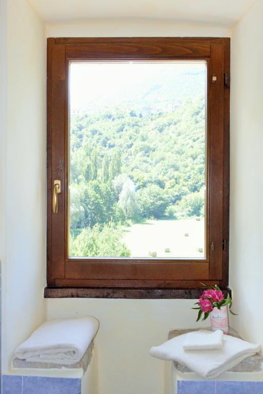 Agriturismo Casale La Palombara Cerreto di Spoleto Værelse billede