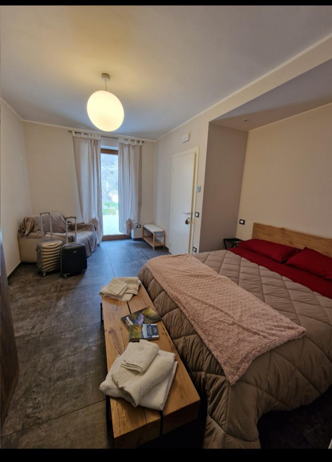 Agriturismo Casale La Palombara Cerreto di Spoleto Eksteriør billede
